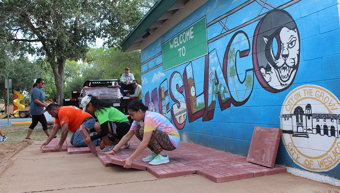 Weslaco High School students improve Gibson Park and win Keep Texas Beautiful Award